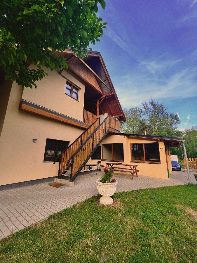 U Me V Dome 26 Apartment Duba Exterior photo